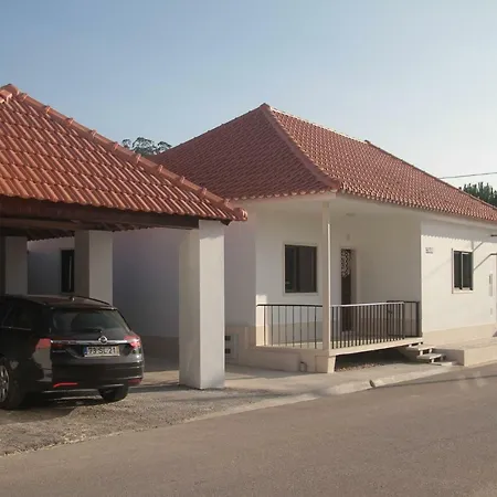 Villa Vivenda Maria da Nazaré Picamilho Esterno foto