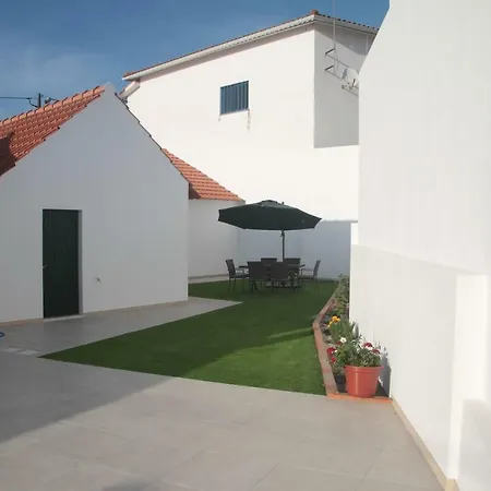 Villa Vivenda Maria da Nazaré Picamilho Esterno foto